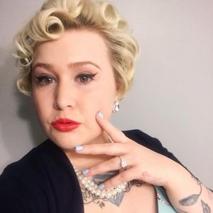 Meet your Posher, Sarena